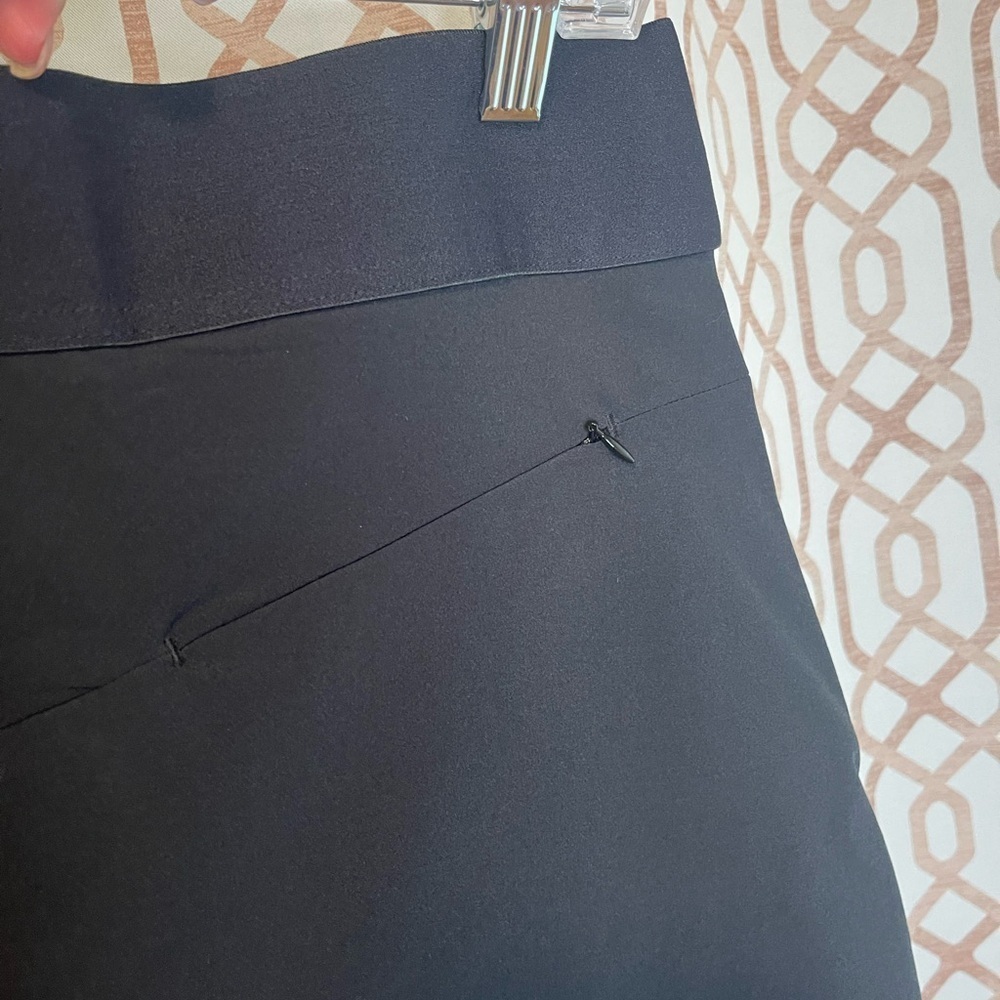Greg Norman Tennis Skort Black with Pocket - Picture 6 of 9